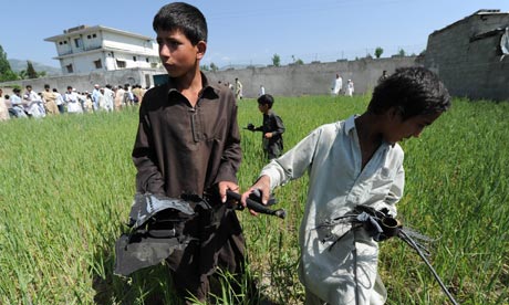 Boys-in-Abbottabad-with-O-007